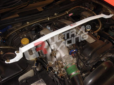 Barra de Torretas Delantera Superior Ultra Racing para Nissan S14/S15 94-02
