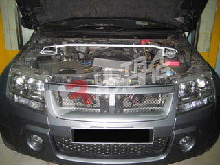 Barra de Torretas Superior Delantera Ultra Racing para Suzuki Grand Vitara