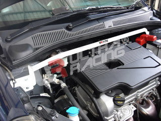 Barra de Torretas Delantera Superior Ultra Racing para Suzuki SX4 HB/Sedan