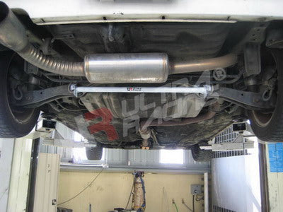 Barra de Torsión Trasera Inferior Ultra Racing Honda Civic/CRX 88-91 EF/ED/EE