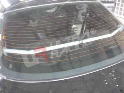 Barra Trasera Ajustable Ultra Racing para Pilar C Nissan S14 95-99