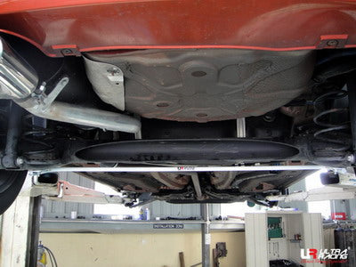 Barra Estabilizadora Trasera 16mm Ultra Racing para Fiat Grande Punto 8V 1.4 06+ - Imagen 2