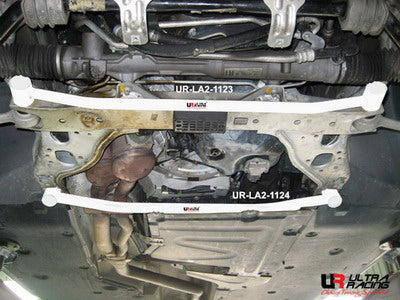 Barra Inferior Delantera 1124 Ultra Racing para BMW 1 04-11 E87 120/130