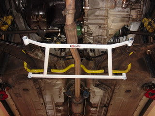 Barra Refuerzo Delantera H Ultra Racing Toyota Starlet EP80/82/90/91