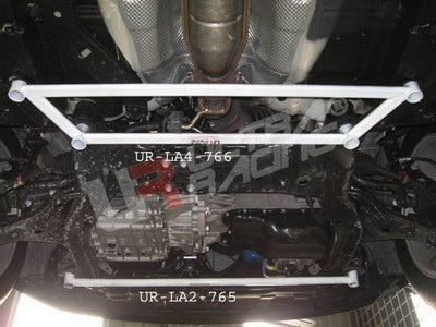 Barra Refuerzo Inferior Delantera 766 Ultra Racing Kia Carens 06+