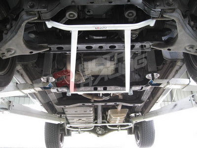 Barra de Refuerzo Delantera H Ultra Racing para Kia Sorento 2.5
