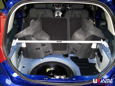 Barra de Torretas Trasera Superior Ultra Racing para Ford Fiesta MK6/7/7.5 1.6 08+
