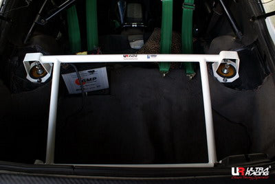 Barra de Refuerzo Trasera 1009 Ultra Racing para Mazda RX7 FC 86-91