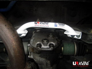 Refuerzo Trasero Inferior Ultra Racing para Subaru Impreza GC8 94-01