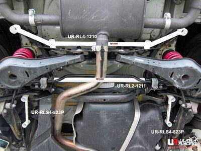 Barra Inferior Trasera Ultra Racing Audi TT 06+ / Skoda Yeti 09+