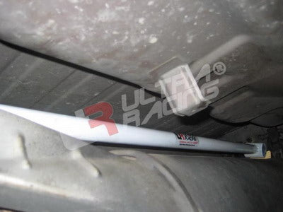 Barra Inferior Trasera Ultra Racing para Mitsubishi Pajero IO 98+