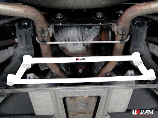 Refuerzo Trasero Inferior Ultra Racing para Jaguar XF-SV8 4.2 08+
