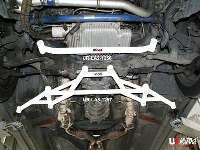 Refuerzo Frontal H 1257 Ultra Racing para Nissan 350Z 02-08
