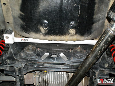 Barra Inferior Trasera Ultra Racing para Honda S2000 AP1/2