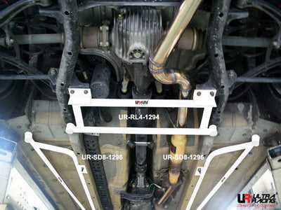 Barra Inferior Trasera H Ultra Racing para Honda S2000 AP1/2