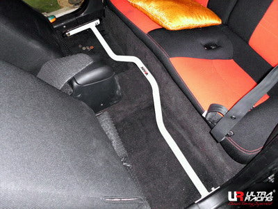 Barra Trasera Estabilizadora RearRoom Bar 1582 Ultra Racing para Hyundai Coupe 96-99