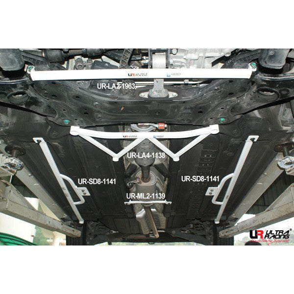 Barra Inferior Delantera Ultra Racing 1963 Hyundai Tucson 10+ IX35 2.0/2.4