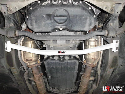 Barra Inferior Delantera Ultra Racing 1691 para Lexus LS 430 06+