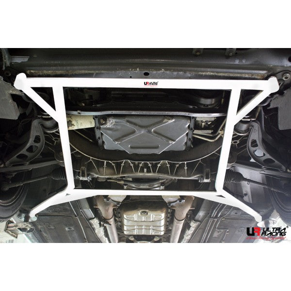 Barra Refuerzo Inferior Delantera Ultra Racing Jaguar XK8 4.0 98+
