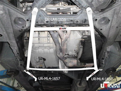 Barra de Refuerzo Delantera Ultra Racing Mercedes Clase A 97-05 A160