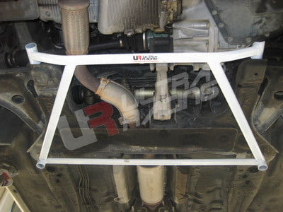 Barra de Refuerzo Delantera Ultra Racing Daewoo Lacetti/Chevrolet Optra