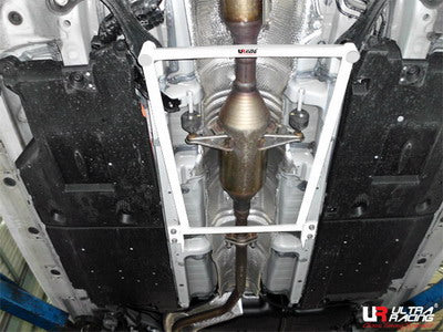 Barra Central Ultra Racing 1627 Para Lexus CT200H / Prius XW30