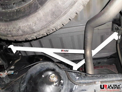 Barra Inferior Trasera 1711 Ultra Racing para Isuzu D-Max 3.0D 02+