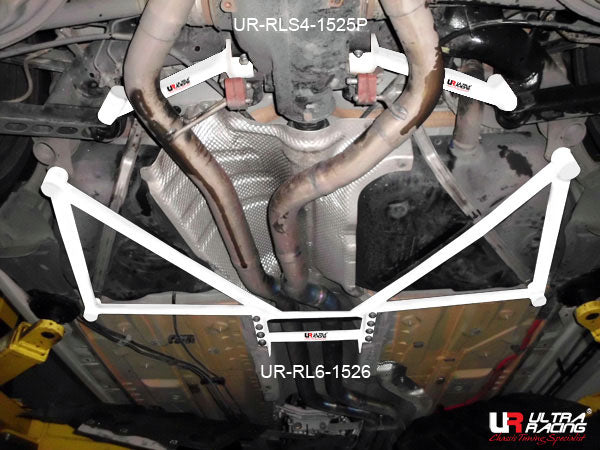 Barra Refuerzo Inferior Trasera Ultra Racing BMW Serie 3 E92