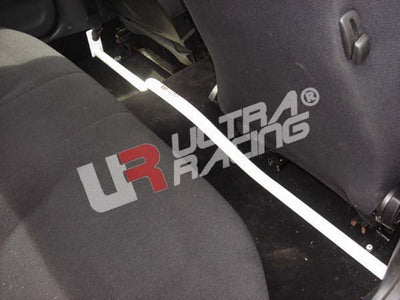 Barra De Refuerzo Ultra Racing Para Nissan Cefiro 88-94 A31