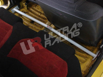 Barra de Refuerzo Ultra Racing para Daihatsu Charade G11 83-85