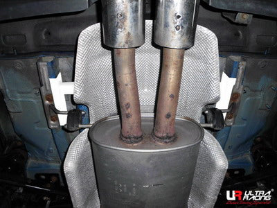 Barra de Torsión Trasera Ultra Racing para Mini Cooper S R56 06+