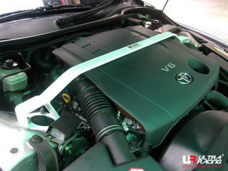 Barra de Torretas Superior Delantera Ultra Racing Toyota Mark X 04-09 2.5