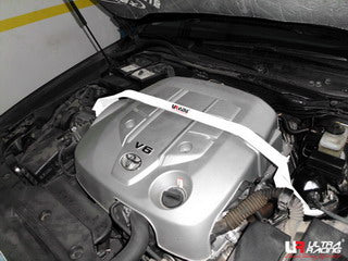 Barra de Torretas Delantera Superior Ultra Racing para Toyota Crown 09+ 3.0 Saloon