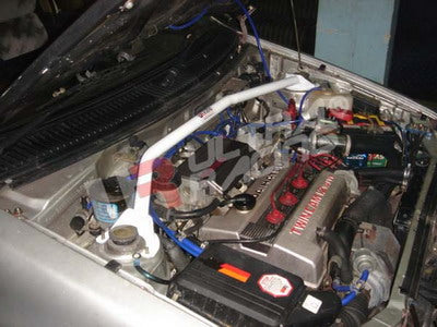 Barra de Torretas Superior Delantera Ultra Racing para Daihatsu Charade G100 87-94