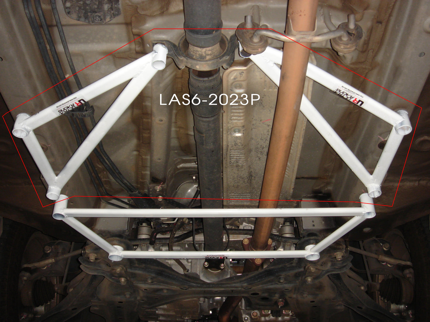 Barras Laterales Inferiores Ultra Racing Honda CRV 12+ 4WD