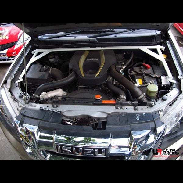 Barra de Torretas Superior Delantera Ultra Racing Isuzu D-Max 2.5D 11+