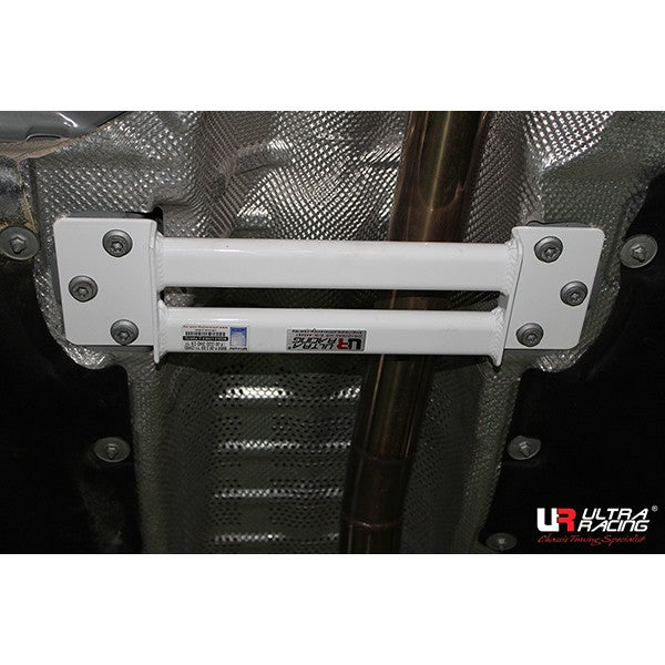 Barra Central Inferior 2544 Ultra Racing para BMW Serie 3 F30 320 11+