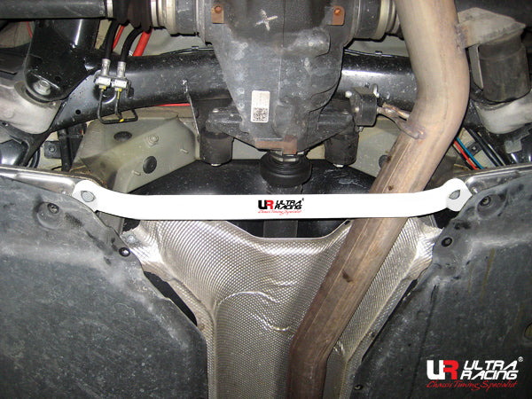 Barra Refuerzo Inferior Trasera Ultra Racing 2542 para BMW X5 E70 3.0 06+