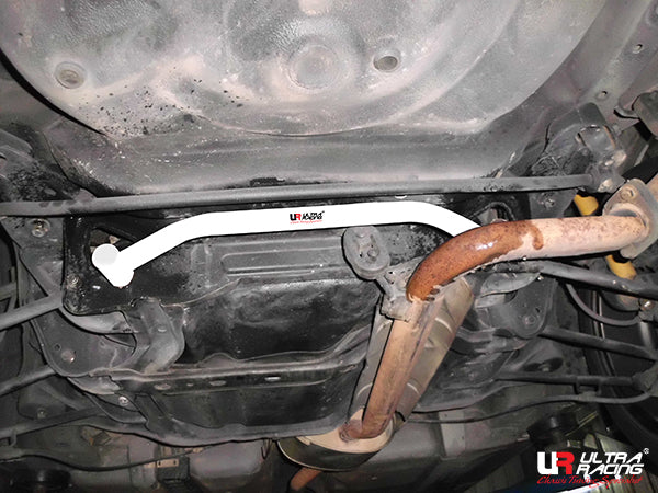 Barra Inferior Trasera Ultra Racing 2553 para Honda Accord 98-01 2D