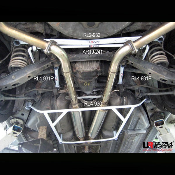 Barra Refuerzo Inferior Trasera Ultra Racing Lexus GS400 98-00