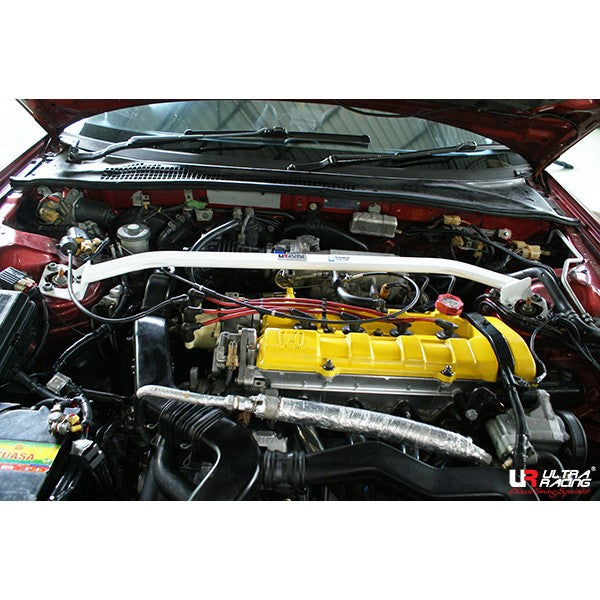 Barra de Torretas Superior Delantera B20 Ultra Racing para Honda Prelude 88-91