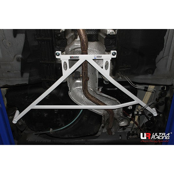 Barra Refuerzo Inferior Trasera Ultra Racing 2727 Renault Captur 13+