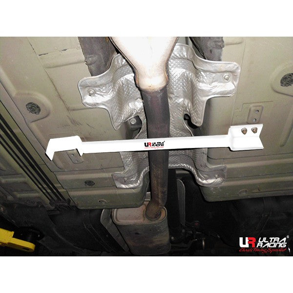 Refuerzo Inferior Central Ultra Racing 2342 para Chrysler 300C V6 05-10