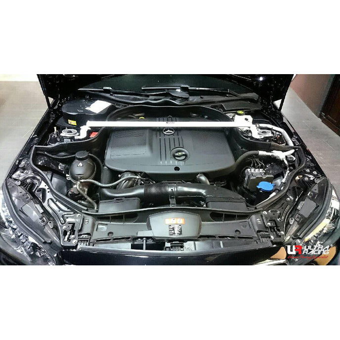 Barra de Torretas Delantera Superior Ultra Racing Mercedes E W212/CLS 3.0 W218 11+