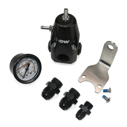 DeatschWerks DWR1000 AFPR con Manómetro y Racores 8AN/6AN