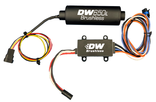Bomba de Combustible DeatschWerks DW650iL 650 lph con Controlador
