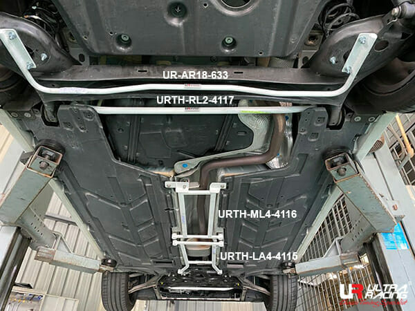 Barra Estabilizadora Trasera 18mm Ultra Racing Mercedes V177 A200 1.3 2WD Sedán 18+