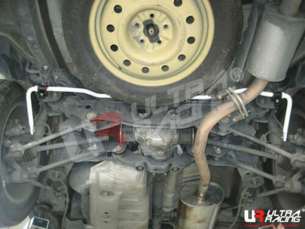 Barra Estabilizadora Trasera 19mm Ultra Racing para Toyota Harrier (XU30) 2.4 4WD 04-09 - Imagen 2