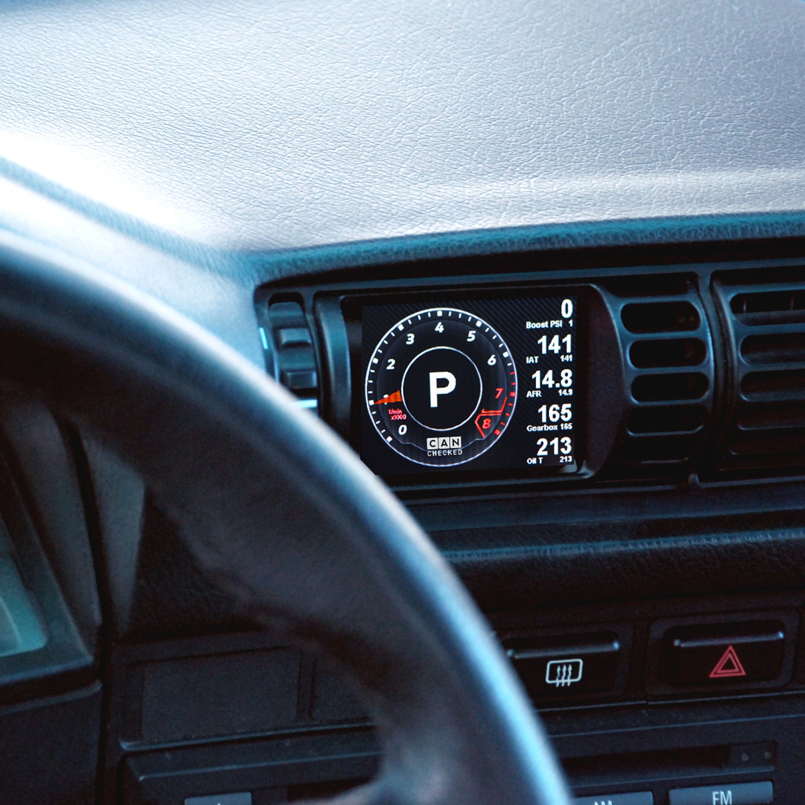Display CANchecked MFD28 Gen2 para BMW Serie 3 E30 LHD/RHD 82-94