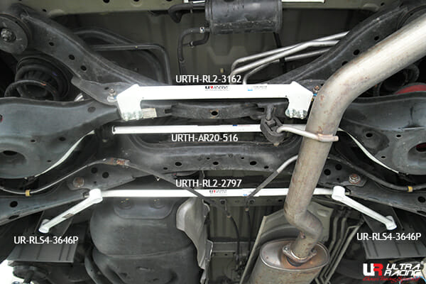 Barra Estabilizadora Trasera 20mm Ultra Racing Nissan Elgrand (E52) 3.5 V6 2WD 10+